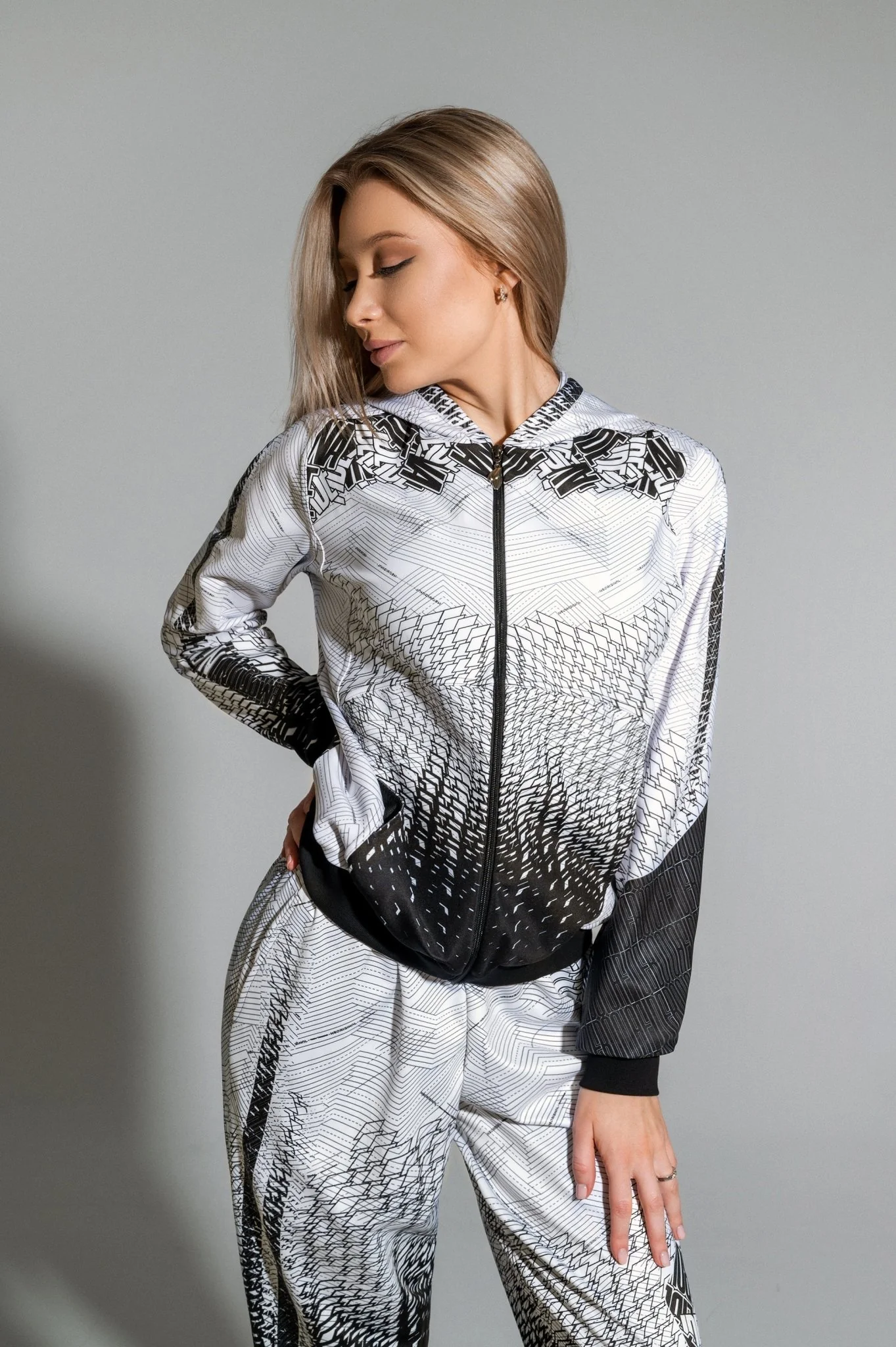 Hoody Futuris White - Image 9