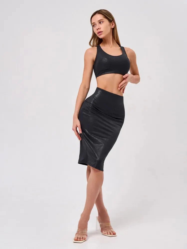 Skirt Snake - Image 10