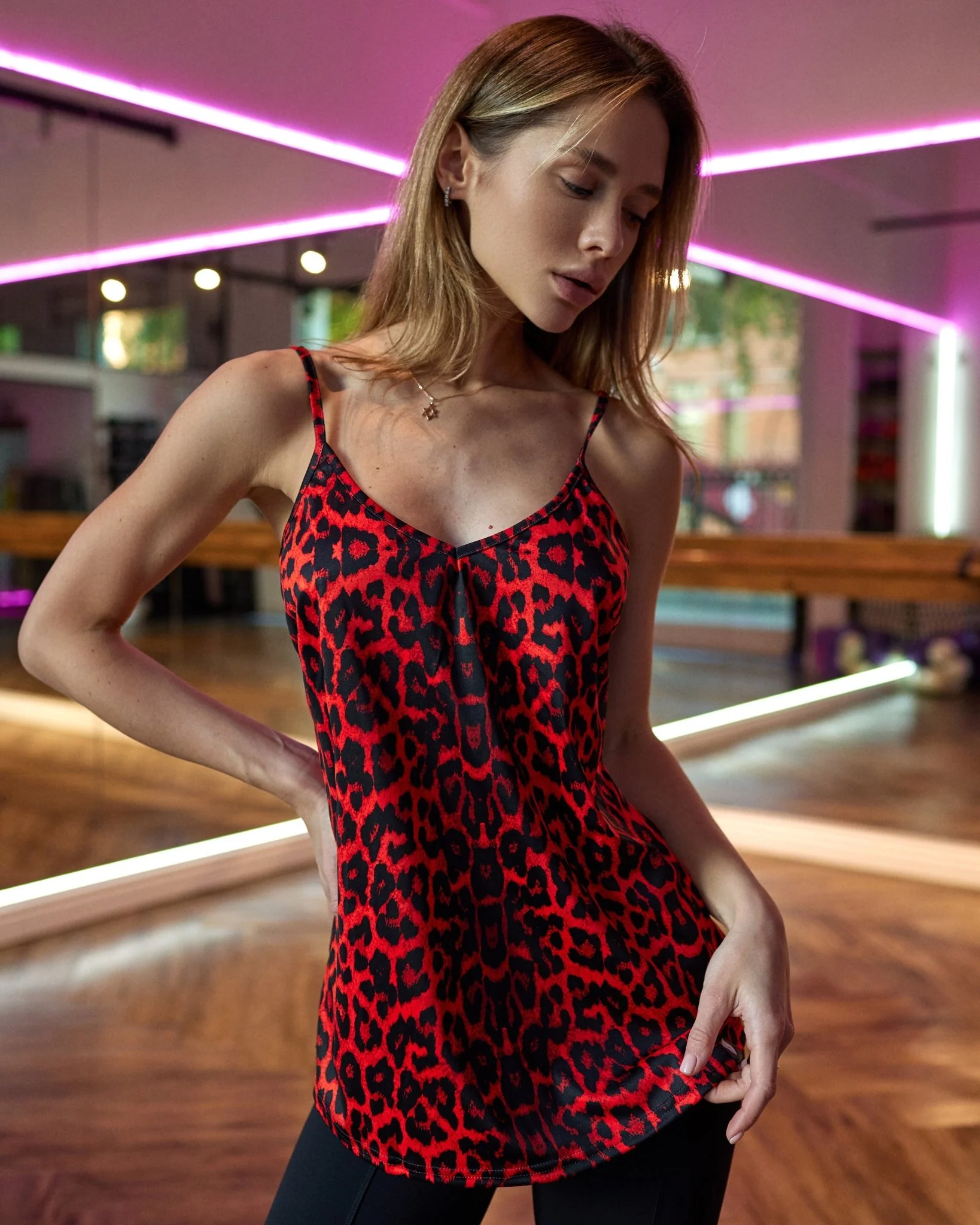 Tank Top Cami Top Leo Red - Image 3